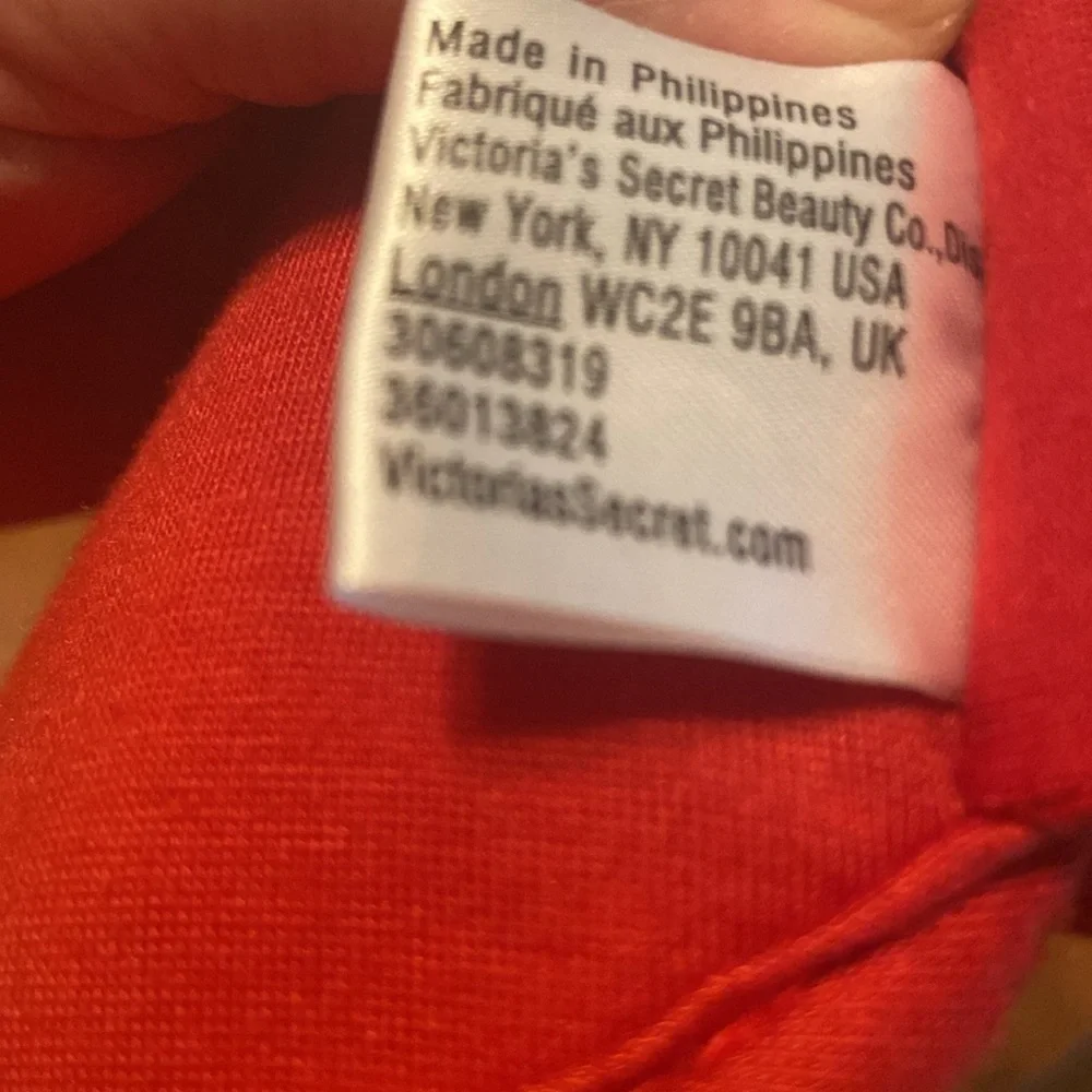 Victoria’s Secret Pink Sleep Eye Mask Red White Silver